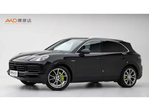 Porsche Cayenne E-Hybrid 2023