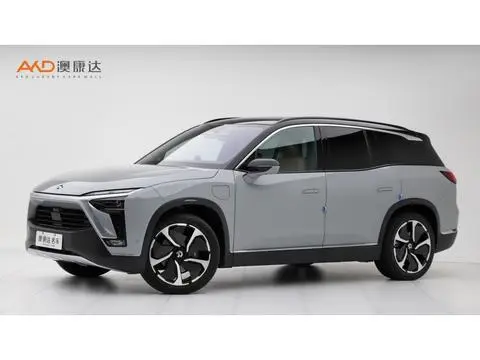 NIO ES8 2020