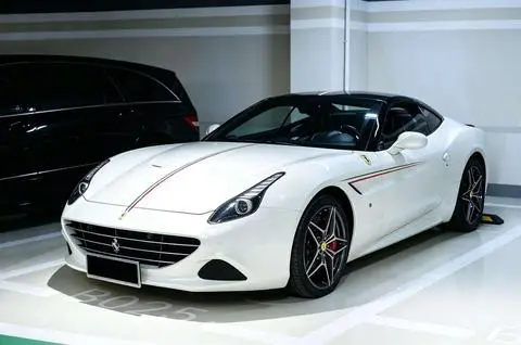 Ferrari California T 2015