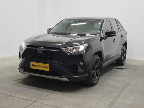 Toyota RAV4 2021