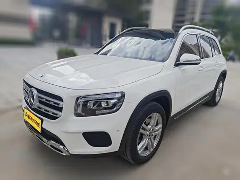 Mercedes-Benz GLB 2021