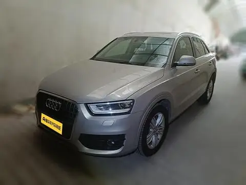 Audi Q3 2015