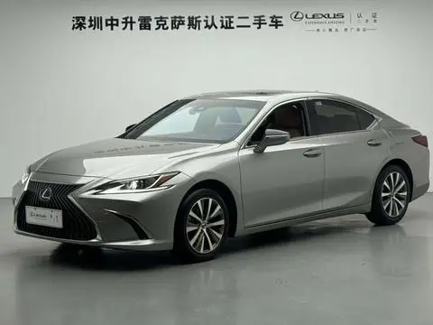 Lexus ES 2018