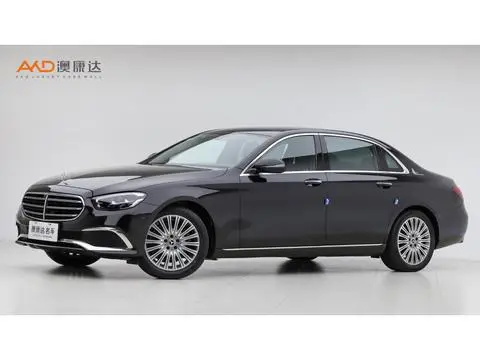 Mercedes-Benz E-Class 2023 — фото 1