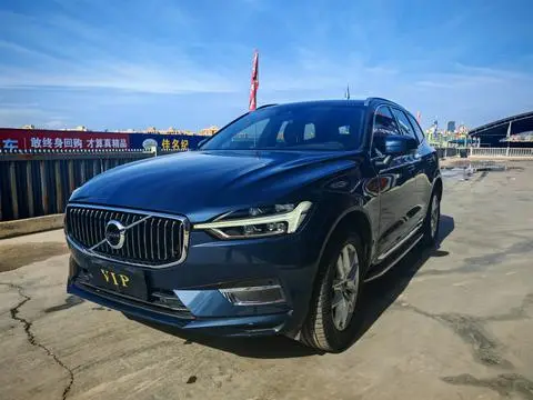Volvo XC60 2021