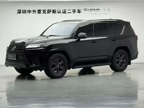 Lexus LX 2025 — фото 1