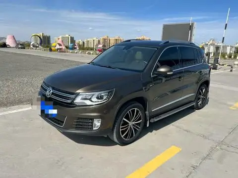 Volkswagen Tiguan 2015