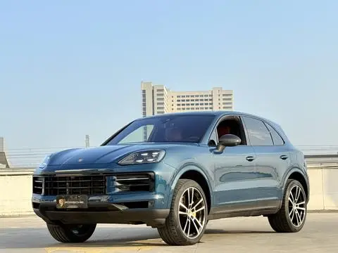 Porsche Cayenne 2024 — фото 1