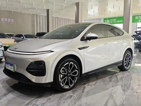 XPeng 小鹏G6 2025
