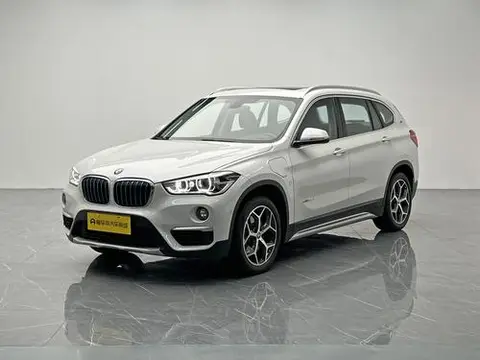 BMW X1 PHEV 2018 — фото 1