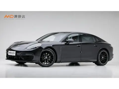 Porsche Panamera 2022