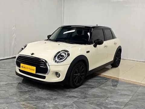 MINI MINI 2019