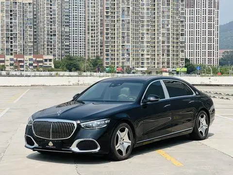 Mercedes-Benz 迈巴赫S-Class 2025
