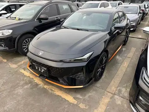 Changan UNI-V 2024