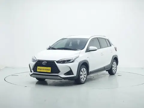 Toyota YARIS L 2021