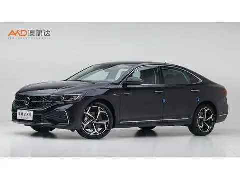 Volkswagen Passat 2024