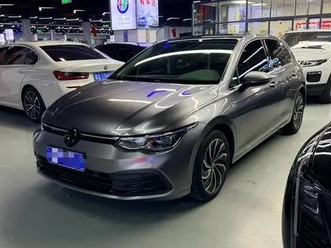 Volkswagen Golf 2021