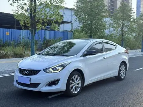 Hyundai Elantra Langdong 2016