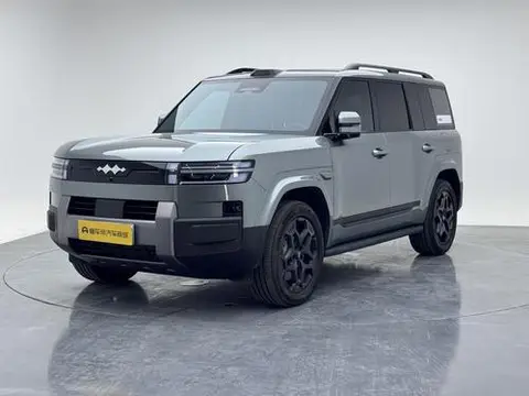 BYD Leopard 钛7 PHEV 2025