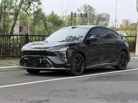 IM Motors 智己LS6 2026