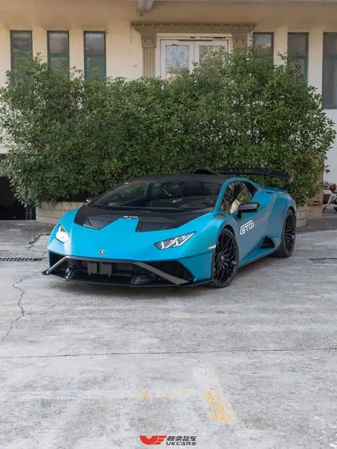 Lamborghini Huracán 2021