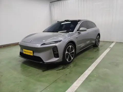 NIO ET5T 2025