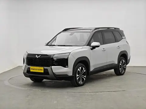 Wuling 星光560 PHEV 2026 — фото 1