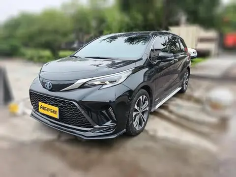 Toyota Granvia 2023
