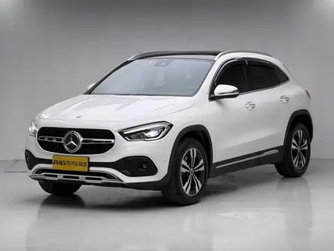 Mercedes-Benz GLA 2022