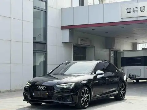 Audi S4 2018 — фото 1