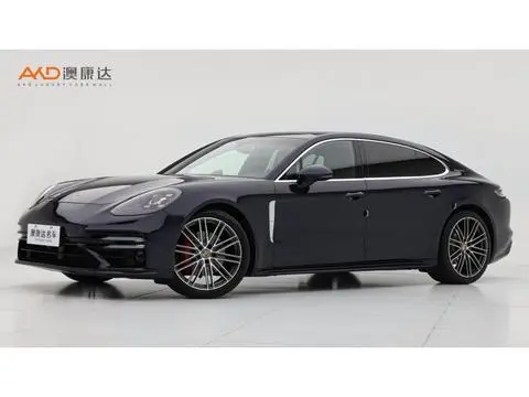 Porsche Panamera 2022