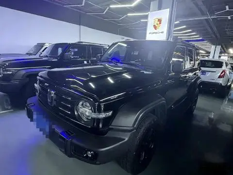TANK 300 2021