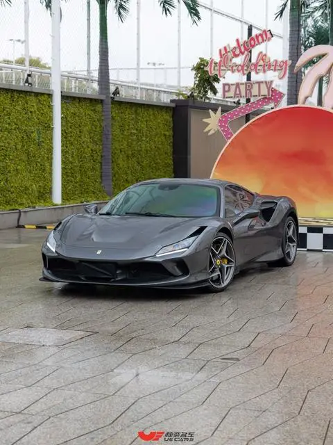 Ferrari F8 2019