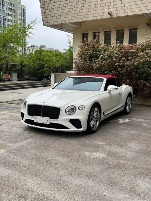 Bentley 欧陆 2024