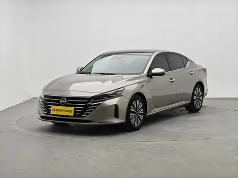 Nissan Teana 2022