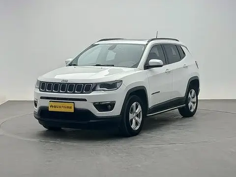 Jeep 指南者 2017