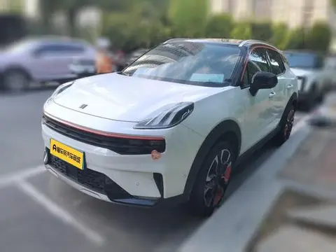 Lynk & Co 06 2020