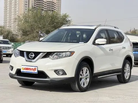 Nissan 奇骏 2015