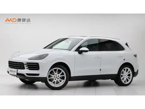 Porsche Cayenne 2022 — фото 1