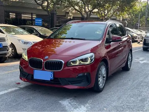 BMW 2 Series 旅行车 2018