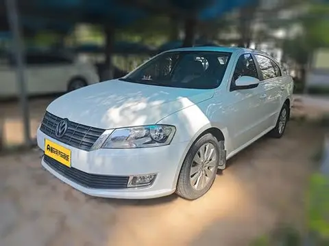 Volkswagen Lavida 2013