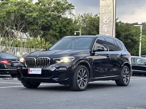 BMW X5 2021 — фото 1