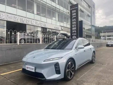 NIO ET5T 2025