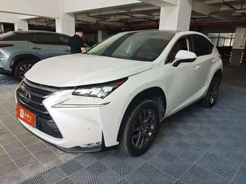 Lexus NX 2015