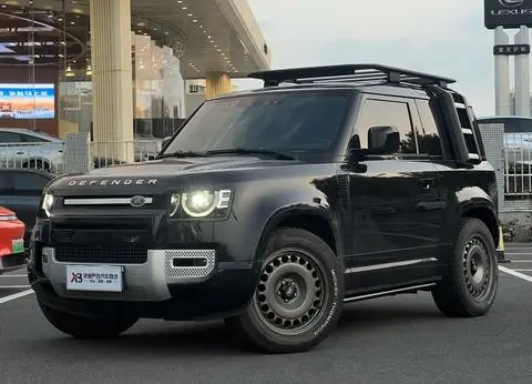 Land Rover 卫士 2022 — фото 1