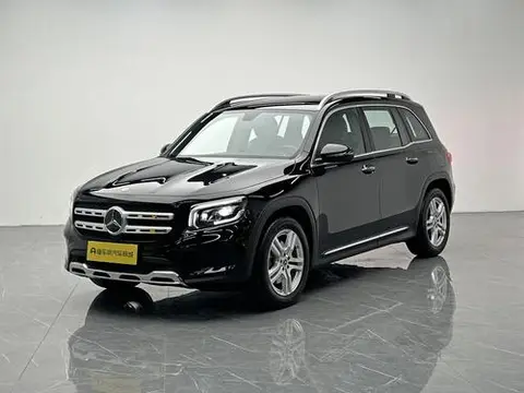 Mercedes-Benz GLB 2023