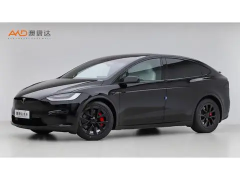 Tesla Model X 2023