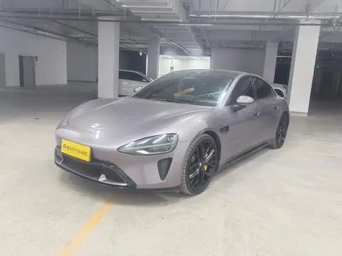 Xiaomi SU7 2024
