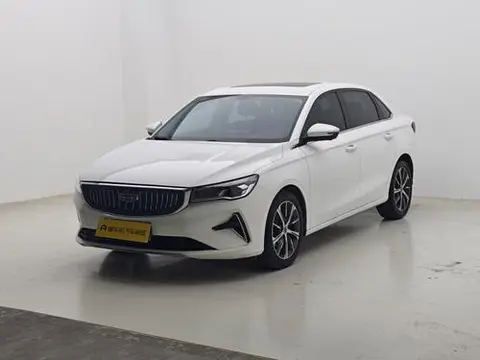 Geely Emgrand 2022