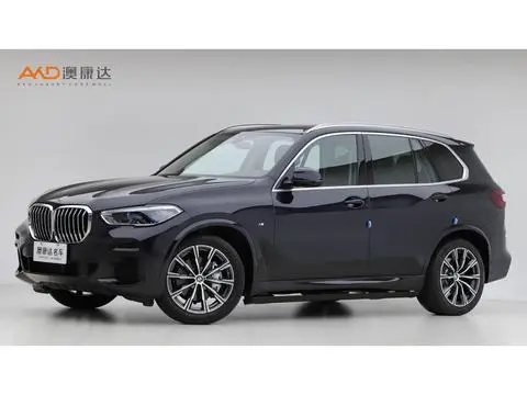 BMW X5 2022 — фото 1